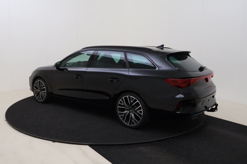 CUPRA Leon Sportstourer Impulse Plus 1,5 eTSI 150 hp DSG7 - ref: 7-73450 - Photo 8