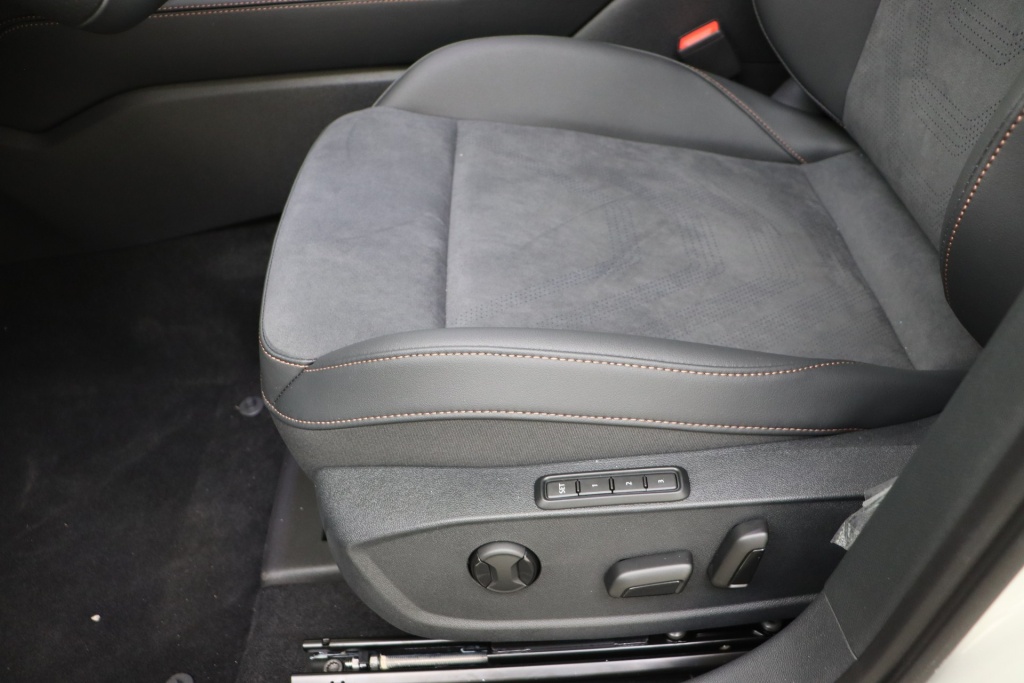 CUPRA Leon Sportstourer Impulse Plus 1,5 eTSI 150 hp DSG7 - ref: 7-73451 - Photo 14