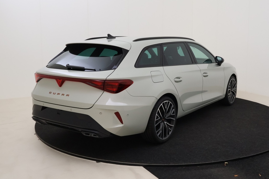 CUPRA Leon Sportstourer Impulse Plus 1,5 eTSI 150 hp DSG7 - ref: 7-73544 - Photo 6