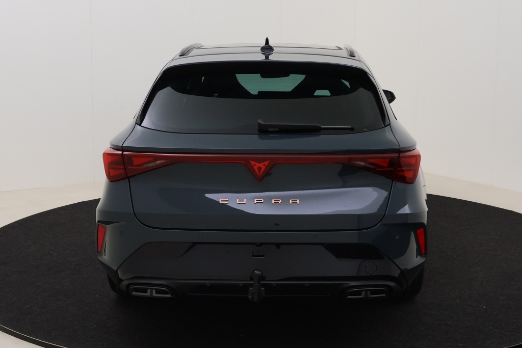 CUPRA Leon Sportstourer Impulse Plus 1,5 eTSI 150 hp DSG7 - ref: 7-73549 - Photo 7