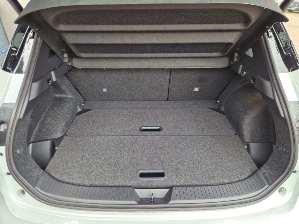 NISSAN Qashqai Tekna 1.3 Gasoline 158hp - ref: 7-73715 - Photo 11