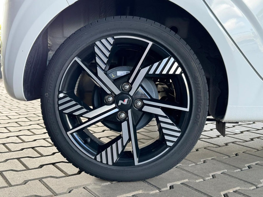 HYUNDAI i10 N-Line MPI 1.2 79PS - ref: 7-74251 - Photo 11