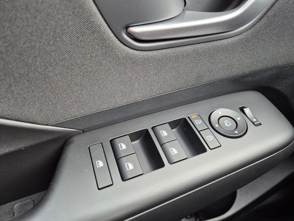 HYUNDAI Kona Trend 1.6 Gasoline 150hp - ref: 7-74471 - Photo 13