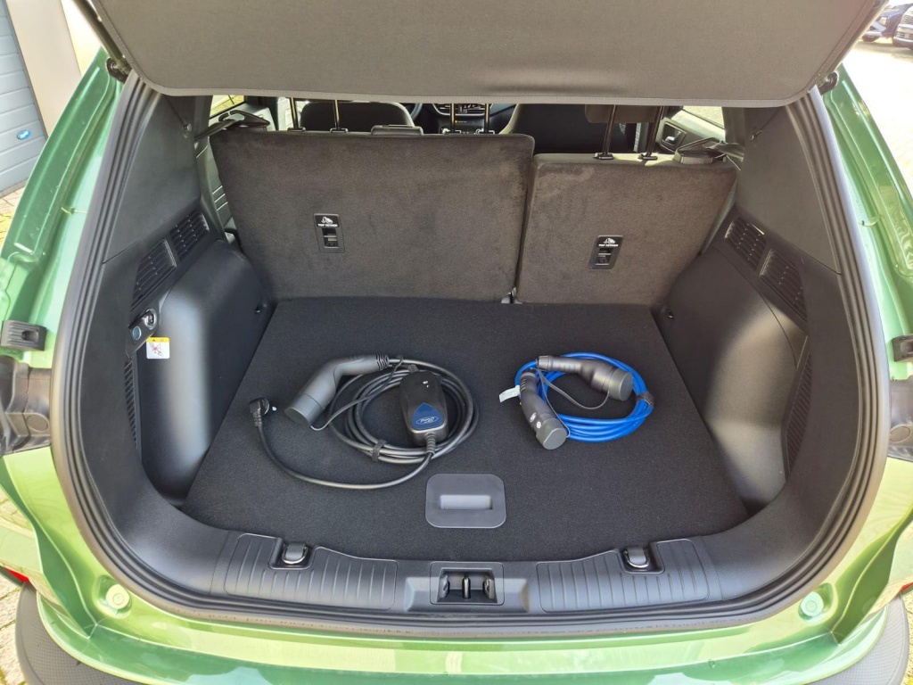 FORD Kuga Titanium 2.5 Plug-in Hybrid Gasoline 242hp - ref: 7-74482 - Photo 9