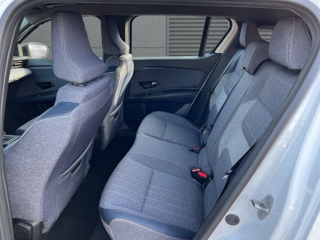 RENAULT R4 Techno E-Tech 150 Comfort Range - ref: 7-74496 - Photo 6