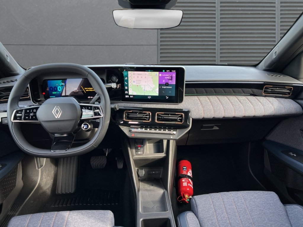 RENAULT R4 Techno E-Tech 150 Comfort Range - ref: 7-74497 - Photo 5