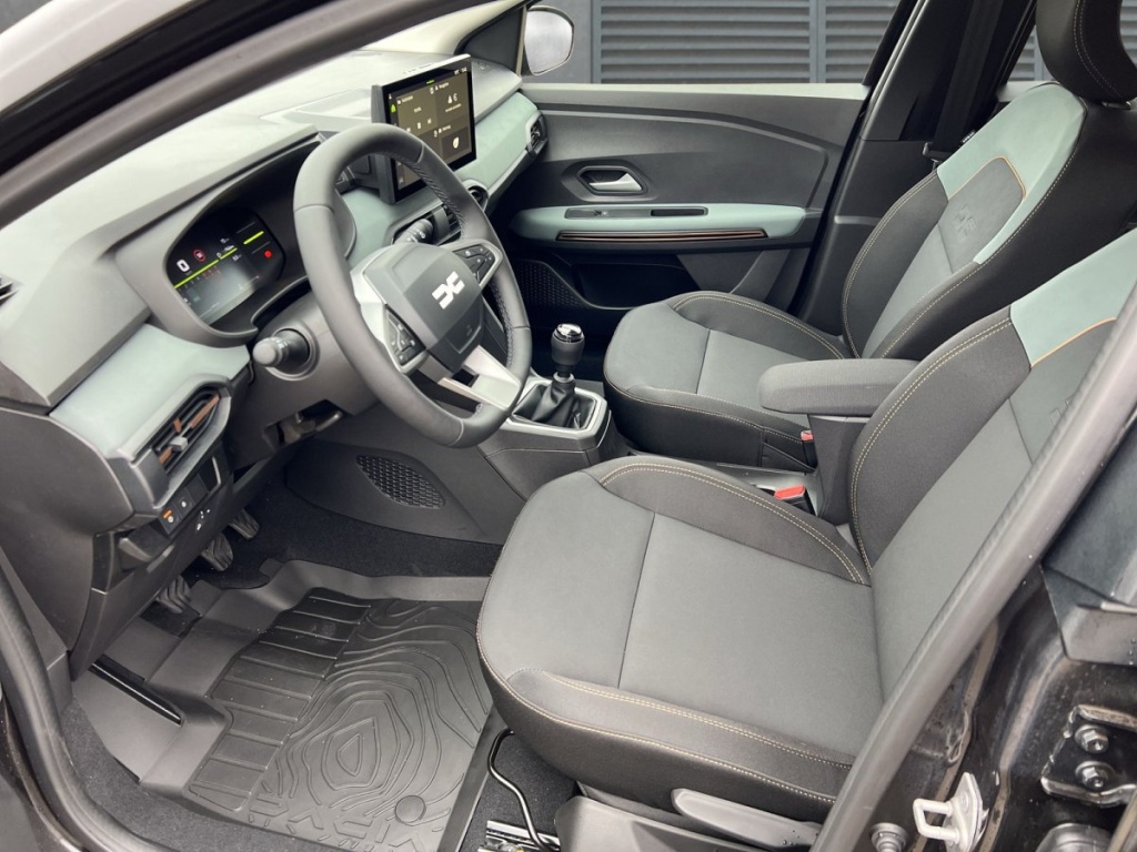 DACIA Jogger Extreme 7-S TCe 110 - ref: 7-74712 - Photo 4