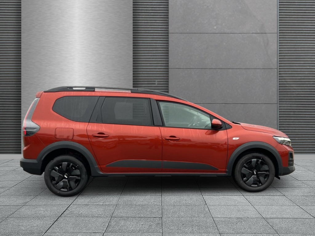 DACIA Jogger Expression 7-S TCe 110 - ref: 7-74727 - Photo 2