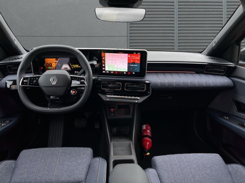 RENAULT R4 Techno E-Tech 150 Comfort Range - ref: 7-75137 - Photo 5