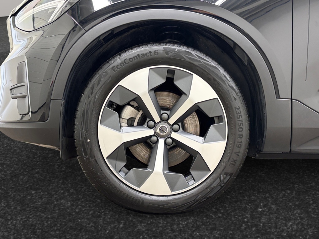 VOLVO XC40 Core DCT 2.0 B3 Mild Hybrid - ref: 7-75178 - Photo 10