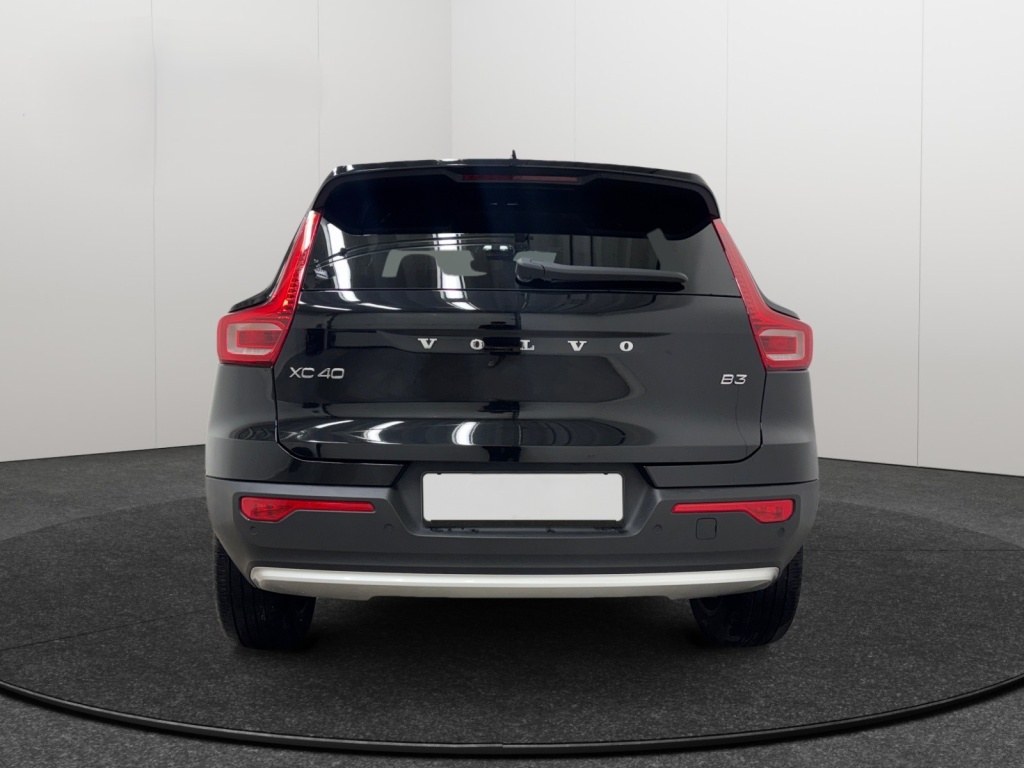 VOLVO XC40 Core DCT 2.0 B3 Mild Hybrid - ref: 7-75178 - Photo 4