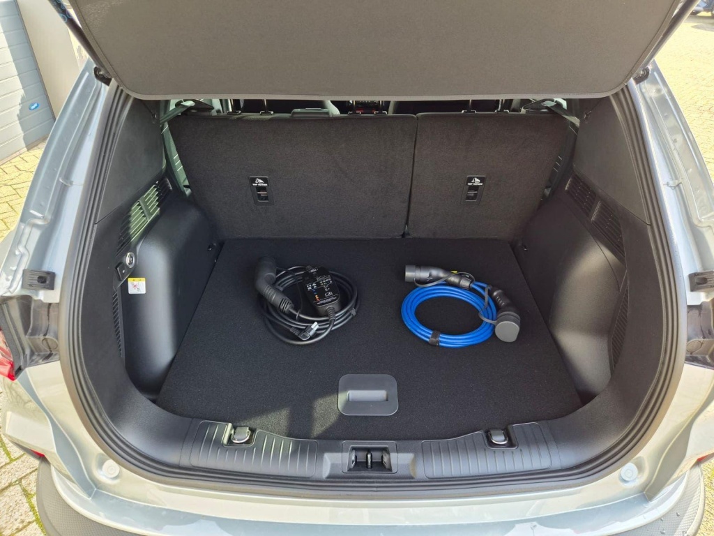 FORD Kuga Titanium 2.5 Plug-in Hybrid Gasoline 242hp - ref: 7-75305 - Photo 11