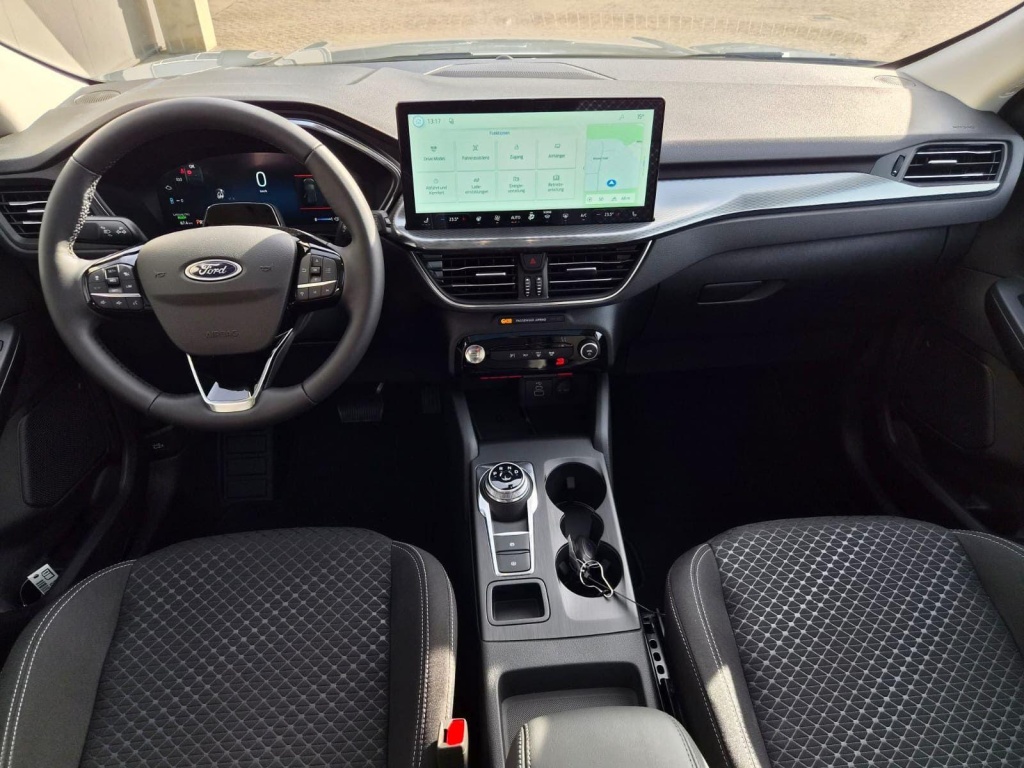 FORD Kuga Titanium 2.5 Plug-in Hybrid Gasoline 242hp - ref: 7-75305 - Photo 14