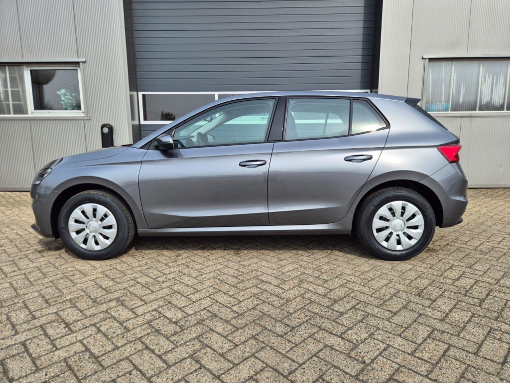 SKODA Fabia Selection 1.0 Gasoline 95hp - ref: 7-75573 - Photo 2