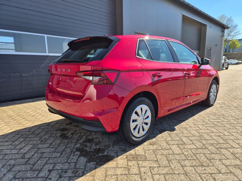 SKODA Fabia Selection 1.0 Gasoline 95hp - ref: 7-75683 - Photo 5