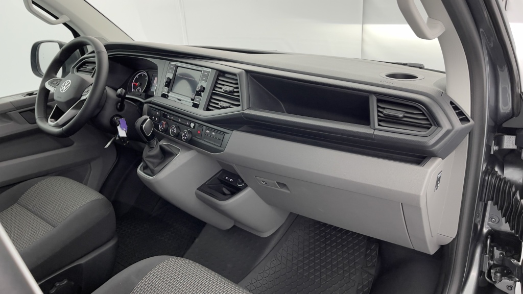 VOLKSWAGEN Transporter T 6.1 PROCAB L1 2.0 TDI 150ch Business Plus DSG7 - ref: 8-GLI00001085 - Photo 8
