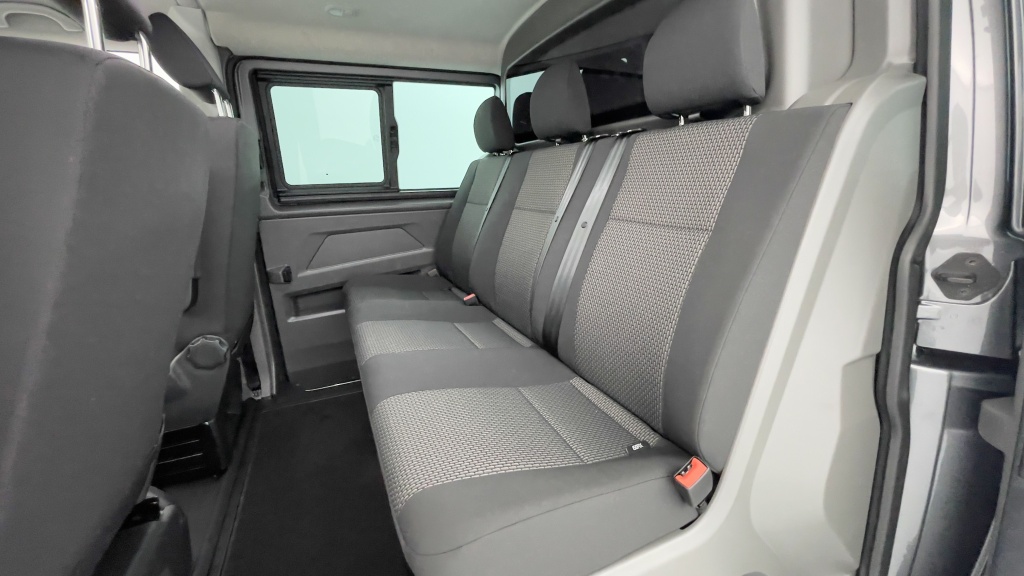 VOLKSWAGEN Transporter T 6.1 PROCAB L1 2.0 TDI 150ch Business Plus DSG7 - ref: 8-GLI00001085 - Photo 9