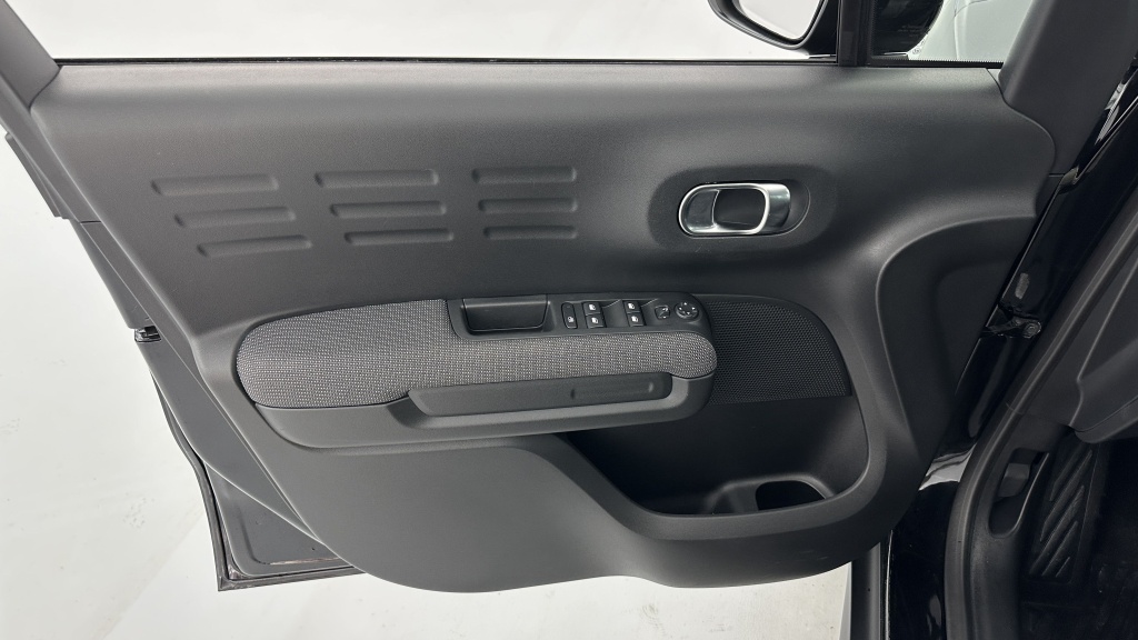 CITROEN C3 Aircross 1.2 PureTech 110ch Max - ref: 8-GLI00002576 - Photo 12