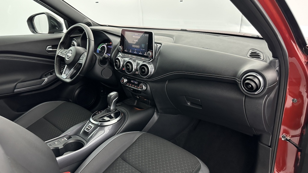 NISSAN Juke 1.6 HYBRID 143ch N-Connecta - ref: 8-GLI00002939 - Photo 8
