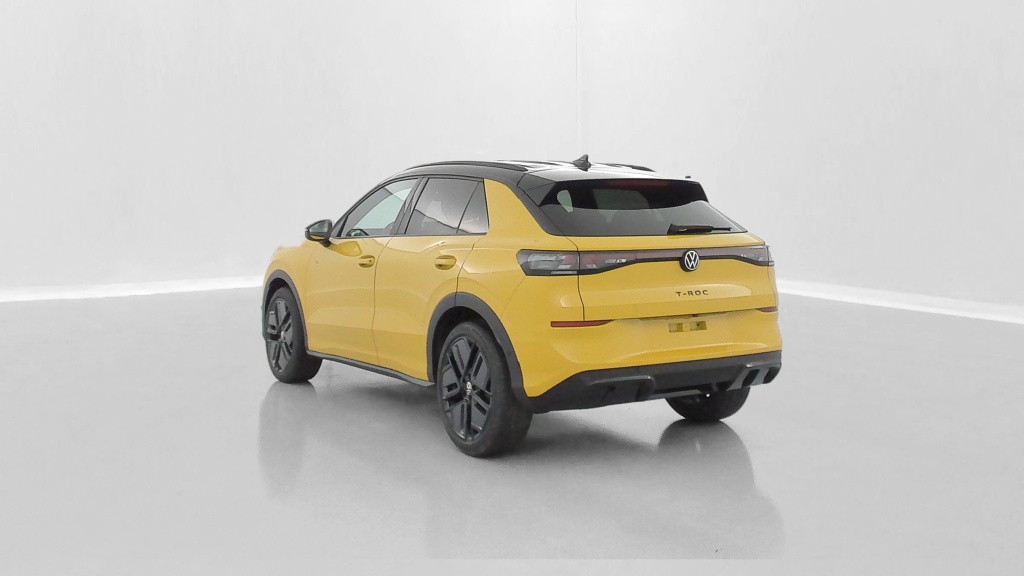 VOLKSWAGEN T-Roc 1.5 eTSI EVO2 Hybrid 150ch R-Line DSG7 - ref: 8-GLI00010008 - Photo 5