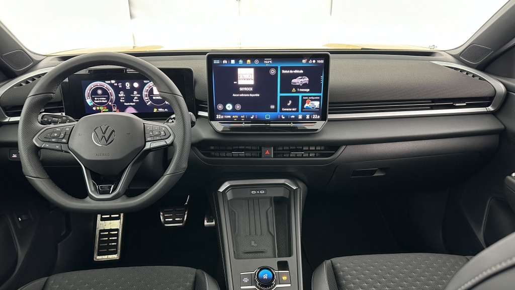VOLKSWAGEN T-Roc 1.5 eTSI EVO2 Hybrid 150ch R-Line DSG7 - ref: 8-GLI00010011 - Photo 7