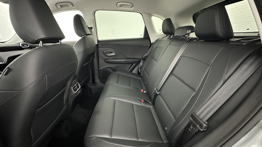 MG ZS 1.5L Hybrid+ 197ch Luxury - ref: 8-GLI00019897 - Photo 9