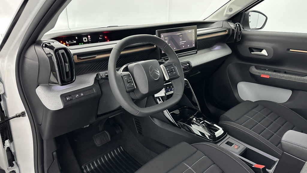 CITROEN C3 Aircross 1.2 Hybride 145ch Plus e-DCS6 - ref: 8-GLI00022953 - Photo 6