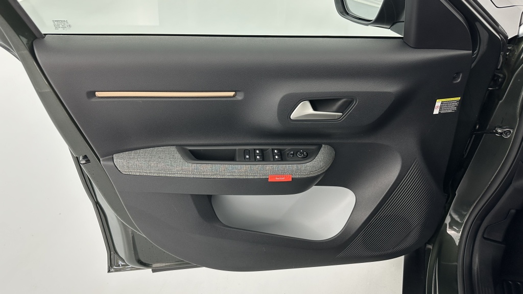 CITROEN C3 Aircross 1.2 Hybride 145ch Plus e-DCS6 - ref: 8-GLI00022957 - Photo 13