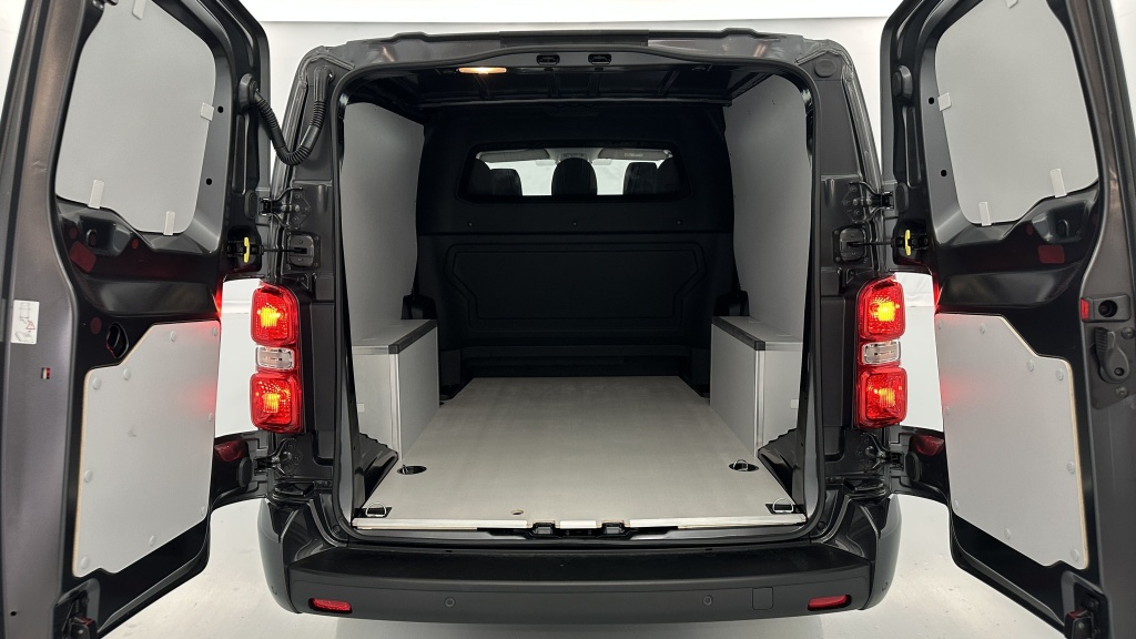 CITROEN Jumpy Cabine Approfondie XL 2.2 BlueHDI 180ch EAT8 - ref: 8-GLI00023603 - Photo 9