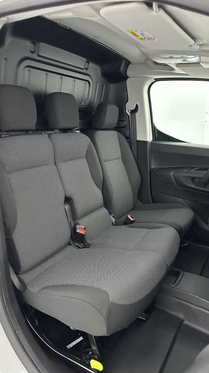 CITROEN Berlingo Van XL 950kg 1.5 BlueHDi 130ch EAT8 - ref: 8-GLI00026781 - Photo 15