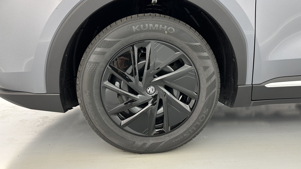 MG ZS 1.5 L Hybrid+ 197ch Standard - ref: 8-GLI00027389 - Photo 11