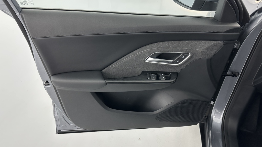MG ZS 1.5 L Hybrid+ 197ch Standard - ref: 8-GLI00027389 - Photo 12
