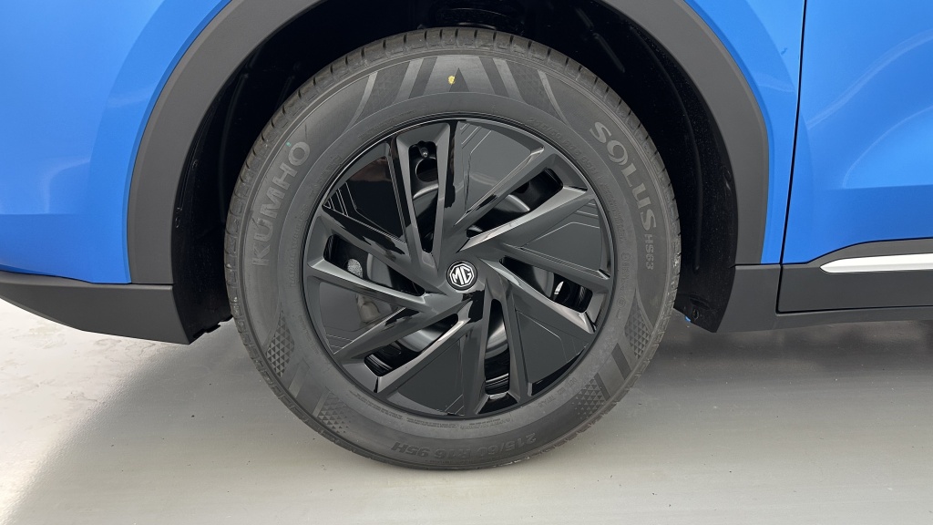 MG ZS 1.5 L Hybrid+ 197ch Standard - ref: 8-GLI00027390 - Photo 11