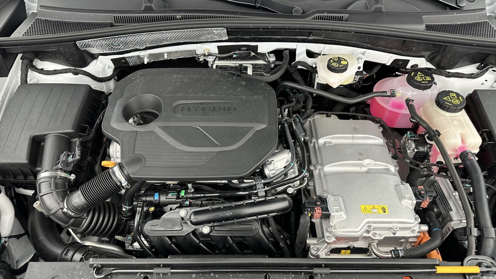MG ZS 1.5 L Hybrid+ 197ch Standard - ref: 8-GLI00027392 - Photo 11