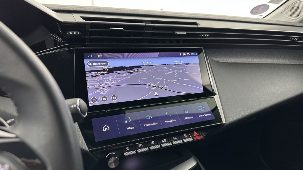 PEUGEOT 308 III 1.2 Puretech 130ch Allure Pack EAT8 - ref: 8-GLI00032092 - Photo 19