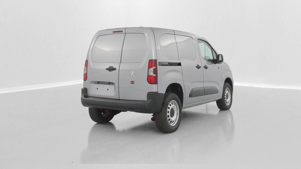 DANGEL Partner M 650 1.5 BlueHDi 130ch 4WD by DANGEL - ref: 8-GLI00032215 - Photo 18