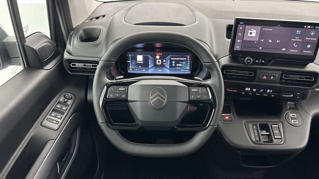 CITROEN Berlingo M 1.5 BlueHDi 130ch Plus EAT8 - ref: 8-GLI00035032 - Photo 13