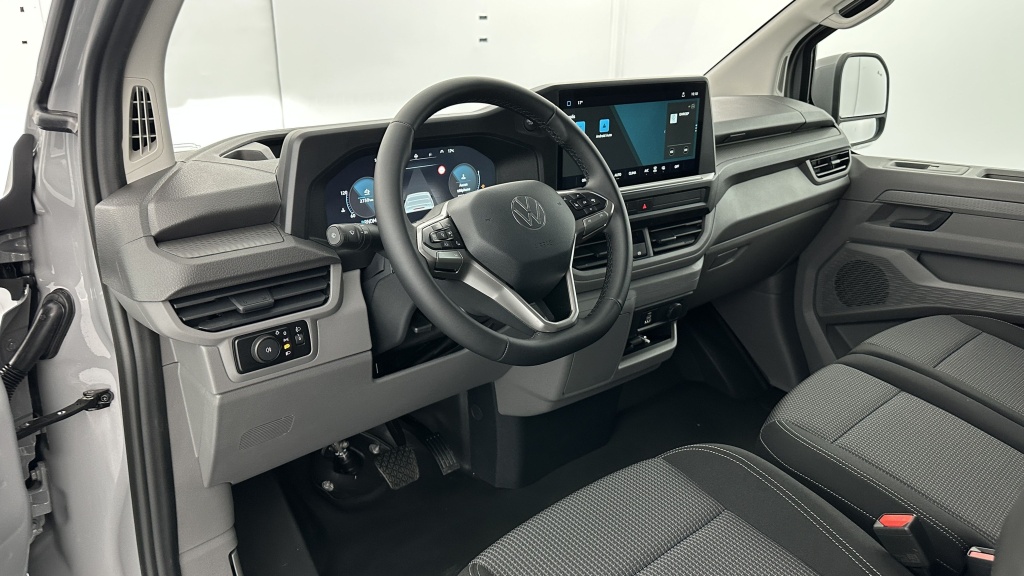 VOLKSWAGEN Transporter T7 L1H1 2.0 TDI 150ch Business BVA8 - ref: 8-GLI00035053 - Photo 6