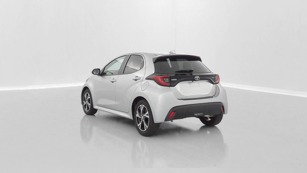 TOYOTA Yaris  IV Hybride 116ch Design e-CVT - ref: 8-GLI00035390 - Photo 5