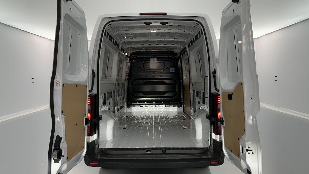 RENAULT Master IV 3500 L3H2 2.0 BluedCi 150ch Extra  - ref: 8-GLI00035899 - Photo 9