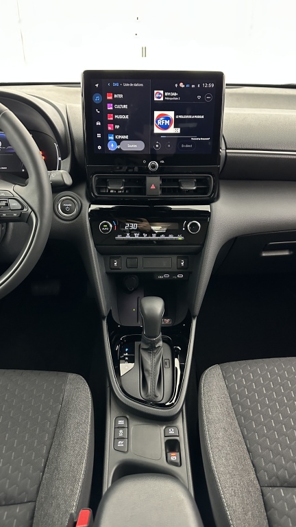 TOYOTA Yaris Cross 1.5 Hybride 130h Design e-CVT - ref: 8-GLI00036697 - Photo 16