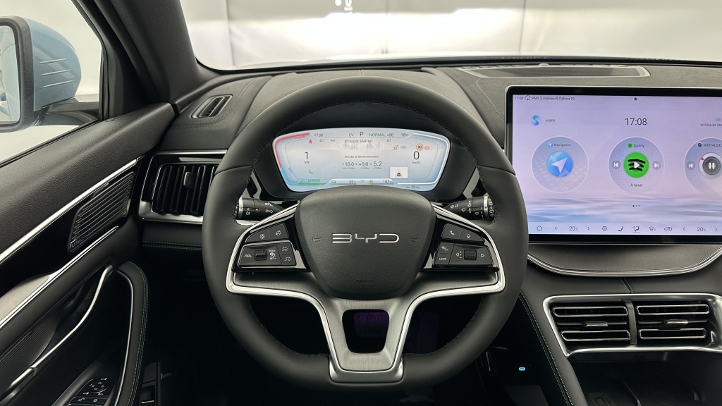 BYD Seal U 1.5l DM-i 218ch PHEV Comfort (26kWh) - ref: 8-GLI00038371 - Photo 12