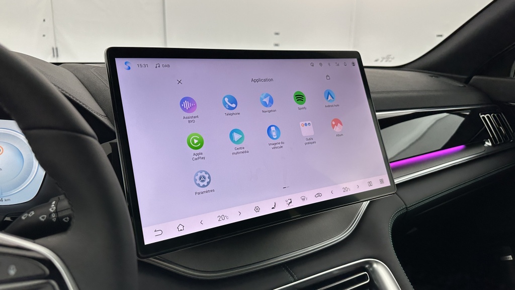 BYD Seal U 1.5l DM-i 218ch PHEV Comfort (26kWh) - ref: 8-GLI00038374 - Photo 20