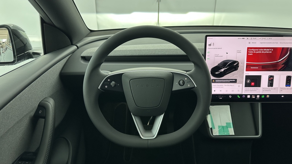 TESLA Model Y Standard Propulsion (534km) - ref: 8-GLI00043346 - Photo 14