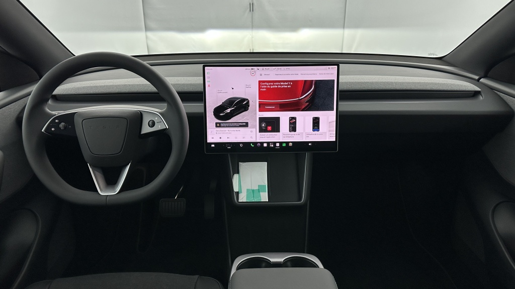 TESLA Model Y Standard Propulsion (534km) - ref: 8-GLI00043346 - Photo 7