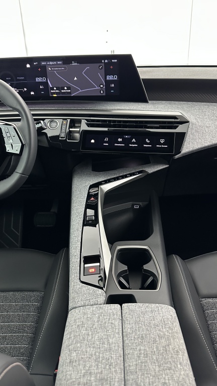 PEUGEOT 5008 III 1.2 Hybrid 145ch Allure e-DCS6 - ref: 8-GLI00044780 - Photo 17
