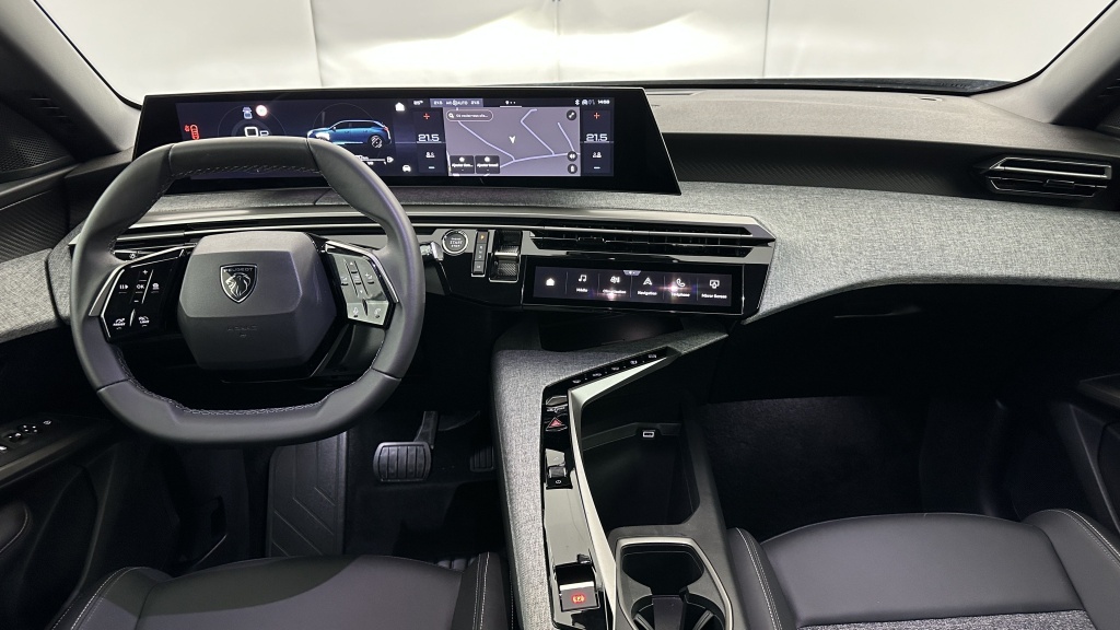 PEUGEOT 5008 III 1.2 Hybrid 145ch Allure e-DCS6 - ref: 8-GLI00044800 - Photo 7