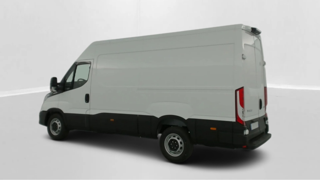 IVECO Daily 35S16BA8 2.3 12m³ 160ch - ref: 8-GLI00046300 - Photo 8