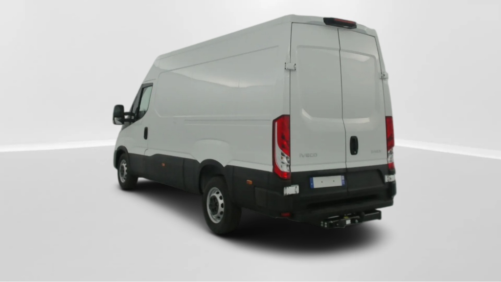 IVECO Daily 35S16 2.3 12m³ 160ch - ref: 8-GLI00046367 - Photo 5