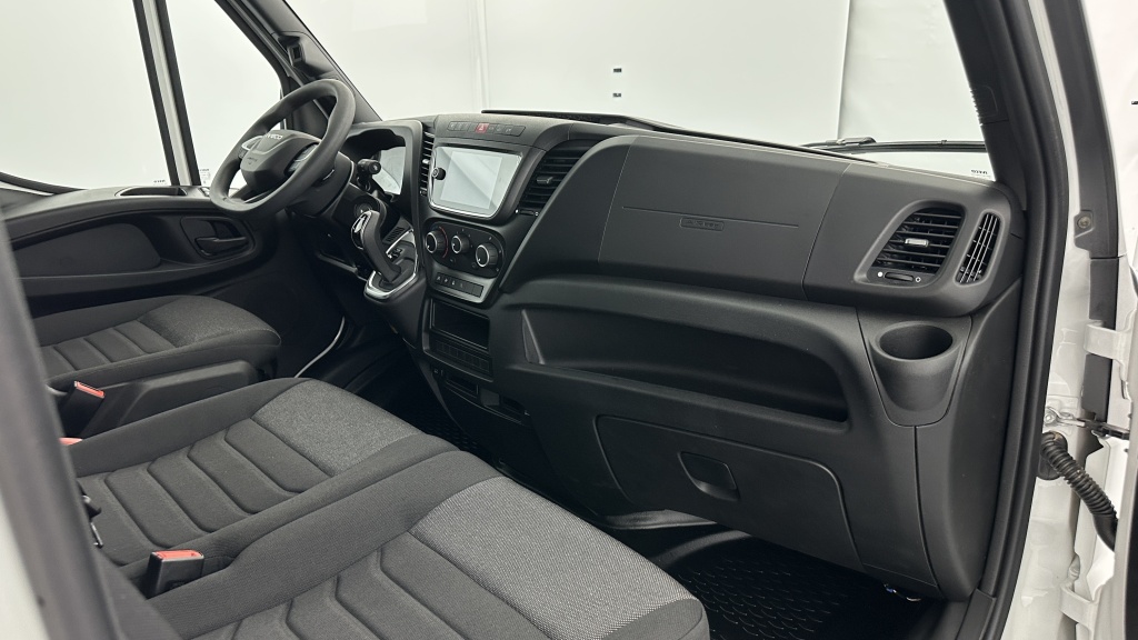 IVECO Daily 35S16BA8 2.3 12m³ 160ch - ref: 8-GLI00046369 - Photo 7